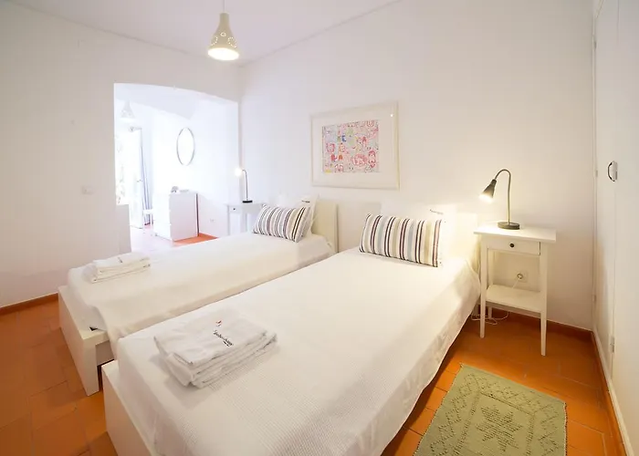 Flh Da House With Terrace Tatil Evi Luz